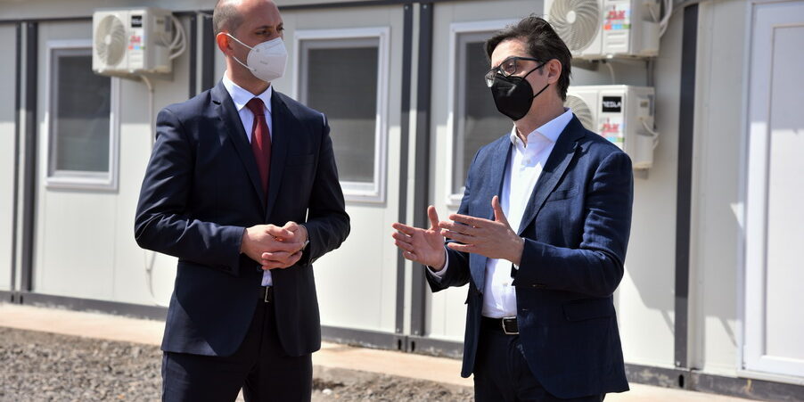 PretsedatelPendarovski-01