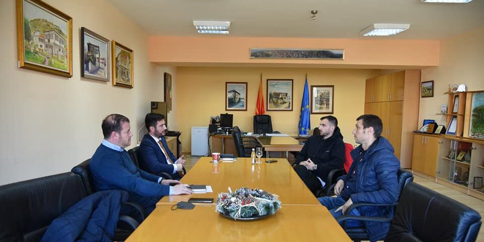 Sredba-BobanNikolov-01