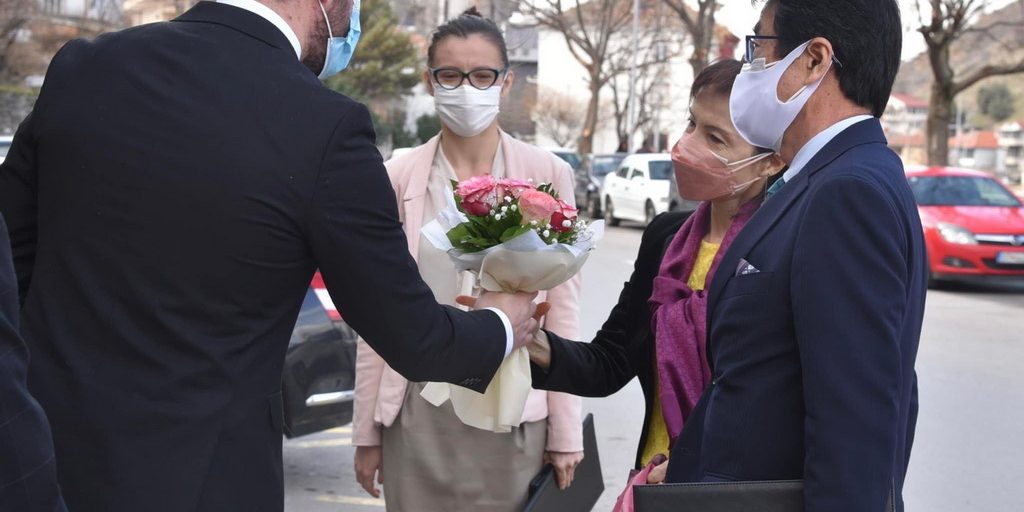 JaponskiAmbasador-03