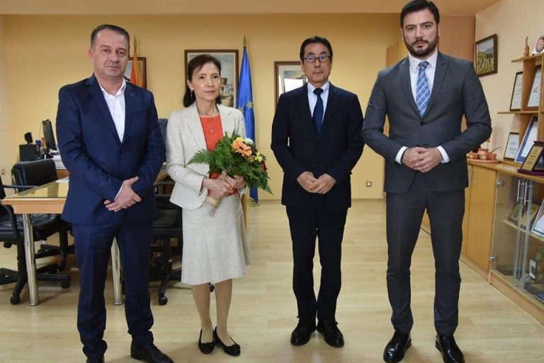 Ambasador-Japonija-01